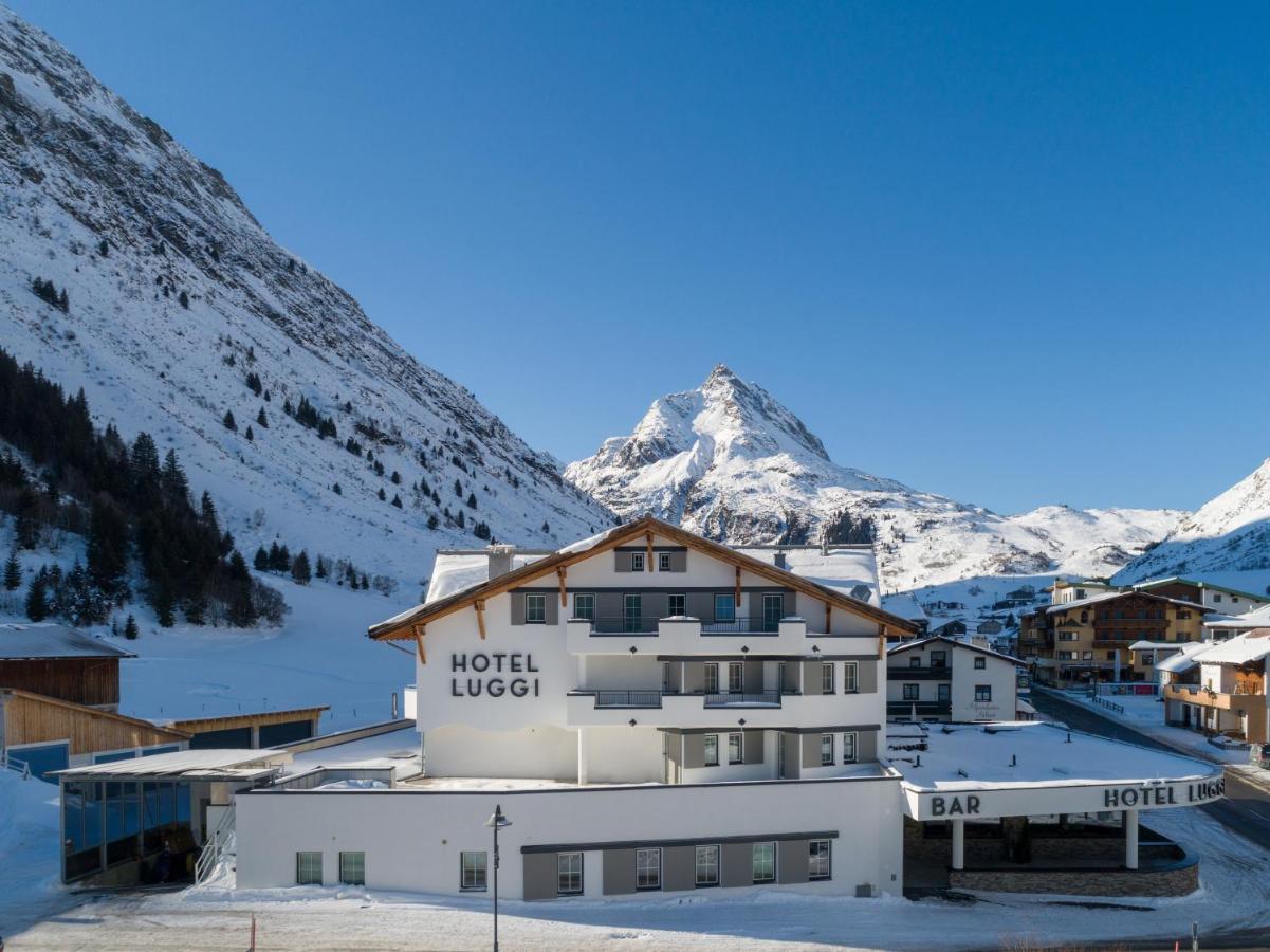 Hotel Luggi Гальтюр Екстер'єр фото